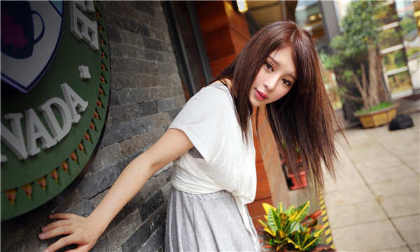德城想找一个女性生孩子给报酬-｛找个女人生孩子多少钱｝